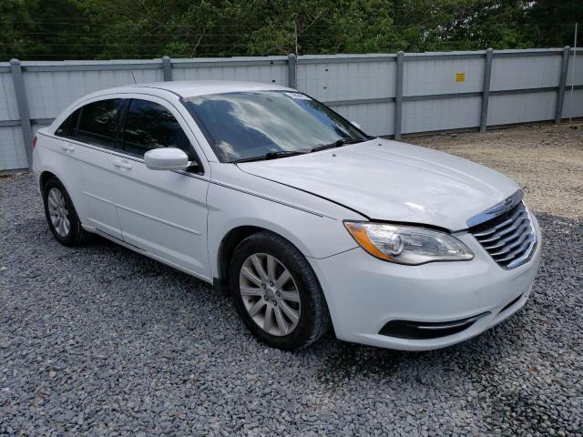 Photo 4 from auction – 2013 CHRYSLER 200 TOURIN with VIN 1C3CCBBG1DN659552