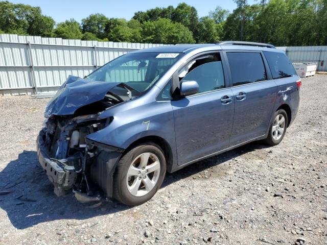 Photo 1 from auction – 2015 TOYOTA SIENNA LE with VIN 5TDKK3DC2FS659177
