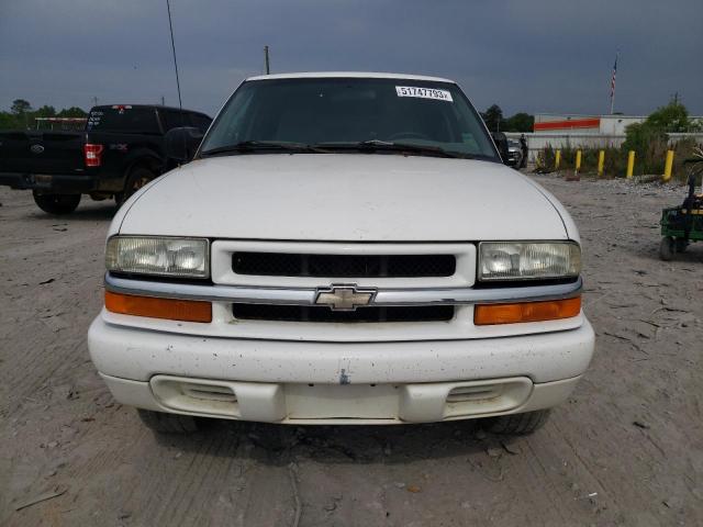 Photo 5 from auction – 2002 CHEVROLET BLAZER with VIN 1GNCS13W52K110988