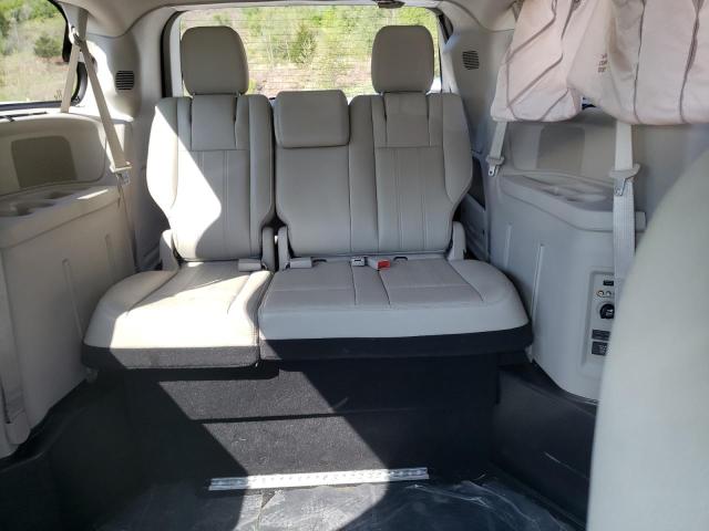 Photo 10 from auction – 2013 CHRYSLER TOWN & COU with VIN 2C4RC1CG5DR796592