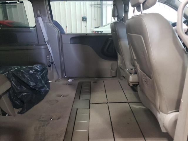Photo 11 from auction – 2012 CHRYSLER TOWN & COU with VIN 2C4RC1CG1CR237359