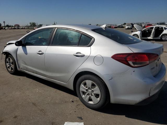 Photo 2 from auction – 2017 KIA FORTE LX with VIN 3KPFK4A73HE071025