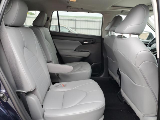 Photo 11 from auction – 2021 TOYOTA HIGHLANDER with VIN 5TDGZRBH5MS062993