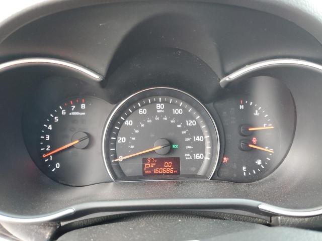 Photo 9 from auction – 2015 KIA SORENTO LX with VIN 5XYKT4A69FG633089