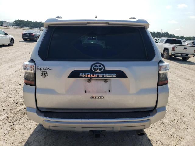 Photo 6 from auction – 2015 TOYOTA 4RUNNER SR with VIN JTEBU5JR0F5220253