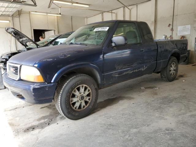 GMC SONOMA 2002 with VIN 1GTDT19W928176944 - Photo from auction