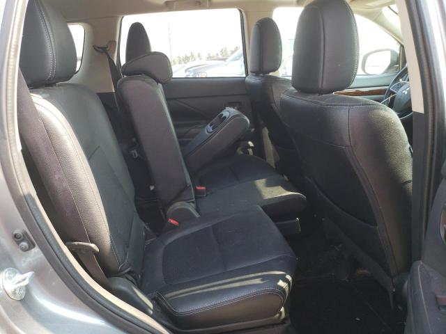 Photo 11 from auction – 2015 MITSUBISHI OUTLANDER with VIN JA4AZ3A37FZ012178