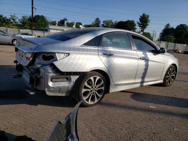 Photo 3 from auction – 2014 HYUNDAI SONATA SE with VIN 5NPEC4AB7EH820882