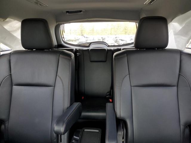 Photo 10 from auction – 2018 TOYOTA HIGHLANDER with VIN 5TDJZRFH1JS554013