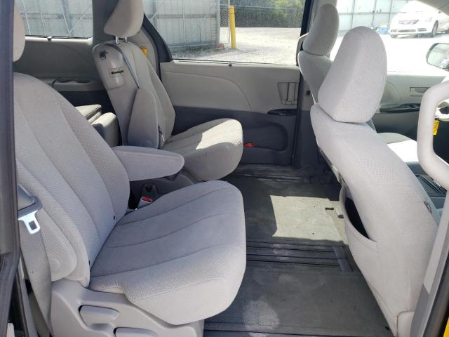 Photo 10 from auction – 2014 TOYOTA SIENNA LE with VIN 5TDKK3DC5ES521647