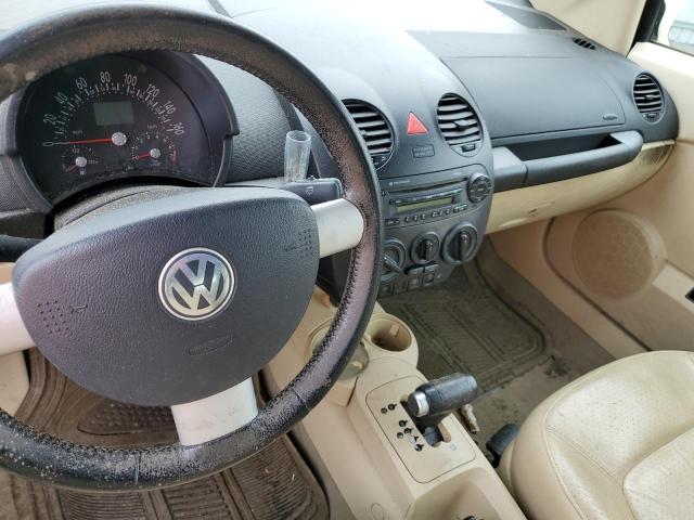 Photo 8 from auction – 2005 VOLKSWAGEN BEETLE CON with VIN 3VWCD31Y85M302533
