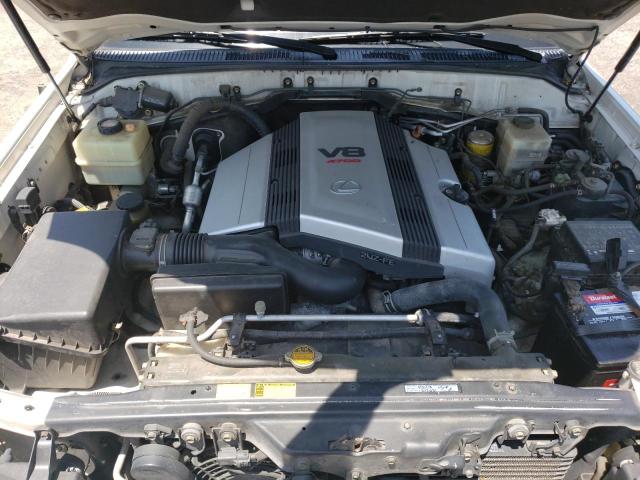 Photo 11 from auction – 2001 LEXUS LX 470 with VIN JTJHT00W613505889