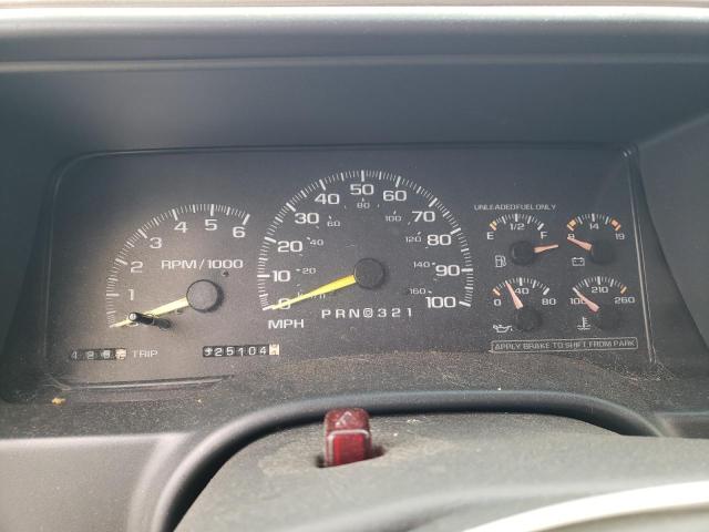Photo 9 from auction – 1998 CHEVROLET GMT-400 with VIN 2GCEC19R4W1228388