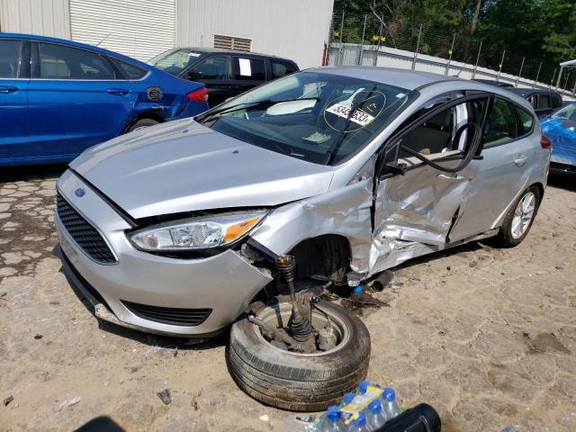 FORD FOCUS SE 2017 مع رقم تعريف المركبة 1FADP3K2XHL281592 - صورة من المزاد