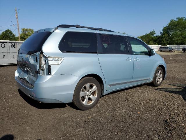 Photo 3 from auction – 2017 TOYOTA SIENNA LE with VIN 5TDKZ3DC2HS828614