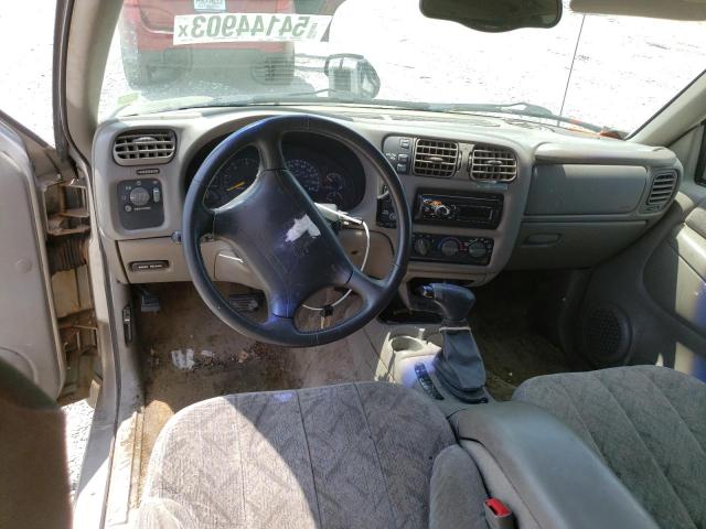 Photo 8 from auction – 1998 GMC UK with VIN 1GKDT13W1W2547648