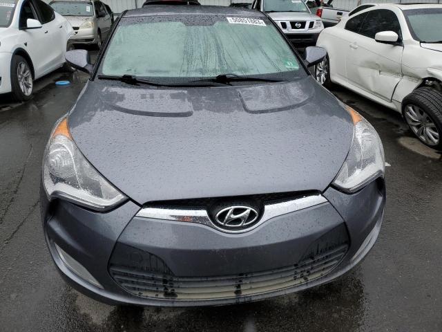 Photo 5 from auction – 2017 HYUNDAI VELOSTER with VIN KMHTC6AD3HU314945