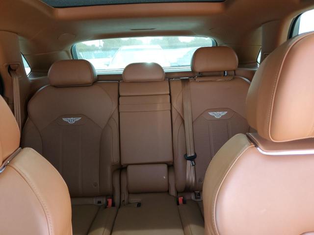 Photo 10 from auction – 2021 BENTLEY BENTAYGA with VIN SJAAM2ZV5MC034010