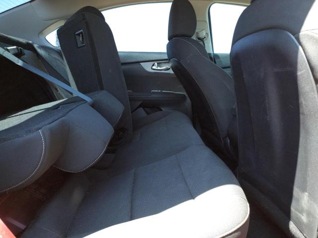 Photo 10 from auction – 2019 KIA FORTE FE with VIN 3KPF24AD3KE074164