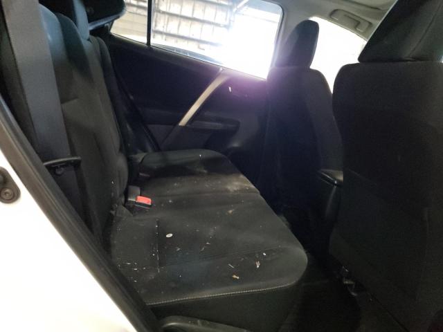 Photo 11 from auction – 2015 TOYOTA RAV4 XLE with VIN JTMRFREV3FD137904