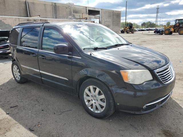 Photo 4 from auction – 2014 CHRYSLER TOWN & COU with VIN 2C4RC1BG4ER332647