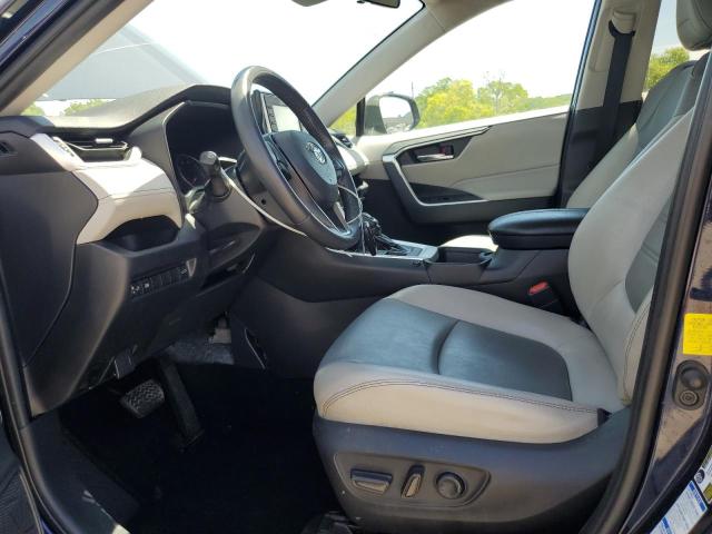 Photo 7 from auction – 2019 TOYOTA RAV4 XLE P with VIN 2T3A1RFV3KC013947
