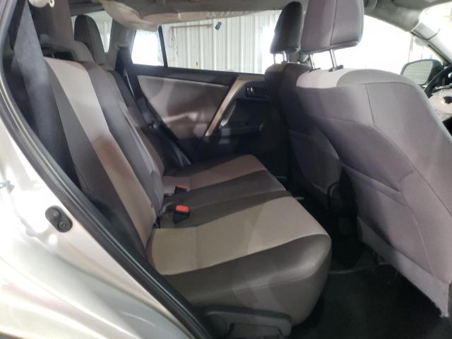 Photo 11 from auction – 2015 TOYOTA RAV4 LE with VIN 2T3BFREV7FW236858