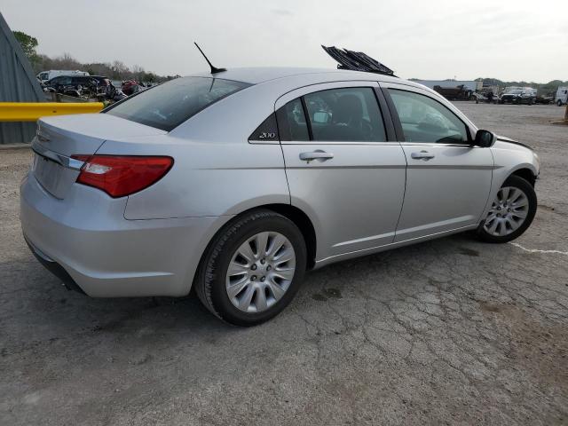 Photo 3 from auction – 2012 CHRYSLER 200 LX with VIN 1C3CCBAB6CN163215