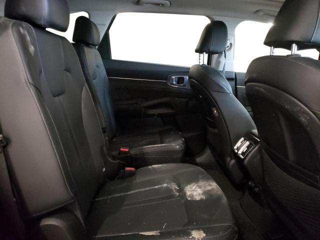Photo 11 from auction – 2023 KIA SORENTO SX with VIN 5XYRK4LF0PG163860