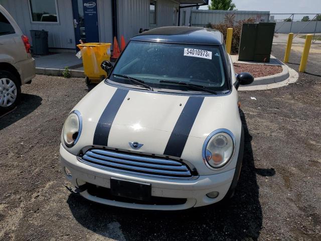 Photo 5 from auction – 2008 MINI COOPER with VIN WMWMF33538TT60427