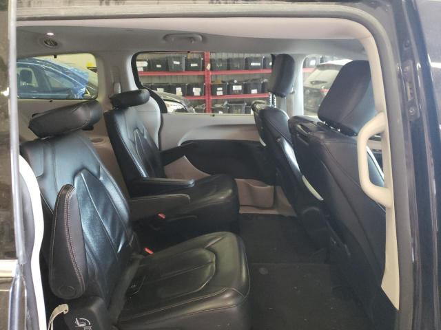 Photo 11 from auction – 2018 CHRYSLER PACIFICA T with VIN 2C4RC1EG0JR101587