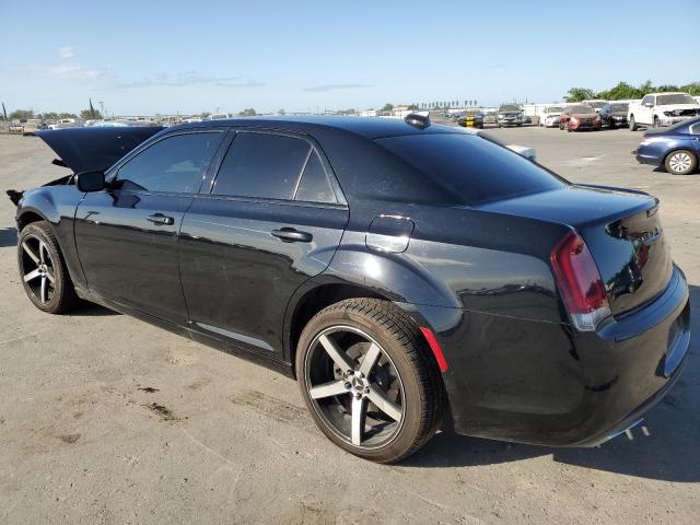 Photo 2 from auction – 2016 CHRYSLER 300 S with VIN 2C3CCAGG5GH224937