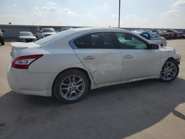 Photo 3 from auction – 2010 NISSAN MAXIMA with VIN 1N4AA5AP7AC848392