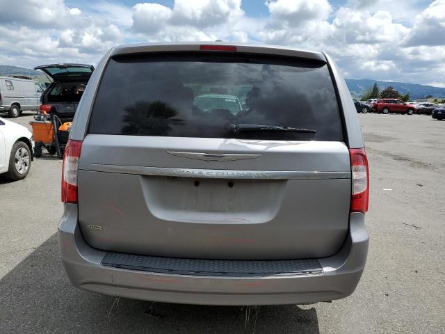 Photo 6 from auction – 2016 CHRYSLER TOWN & COU with VIN 2C4RC1BG8GR157127