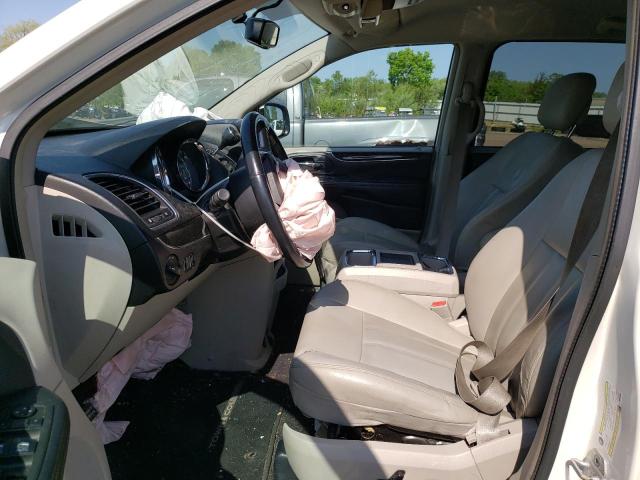 Photo 7 from auction – 2013 CHRYSLER TOWN & COU with VIN 2C4RC1BG3DR584033