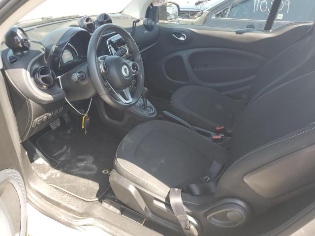 Photo 7 from auction – 2016 SMART FORTWO with VIN WMEFJ5DA2GK074673
