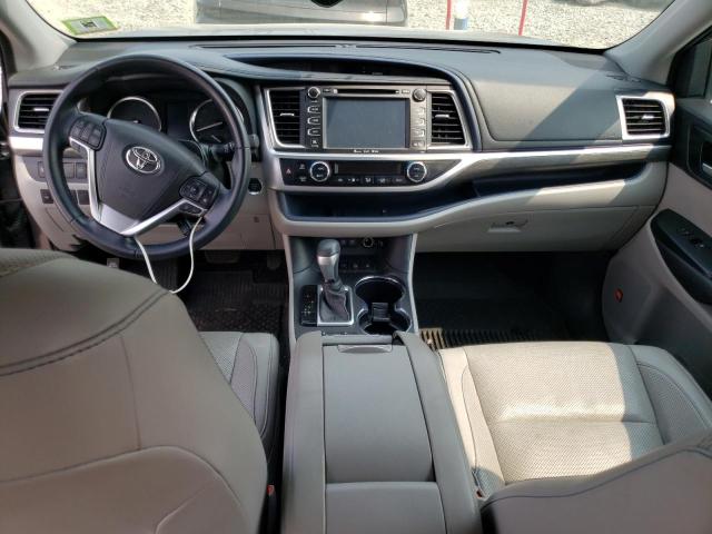 Photo 8 from auction – 2018 TOYOTA HIGHLANDER with VIN 5TDDZRFH3JS892249