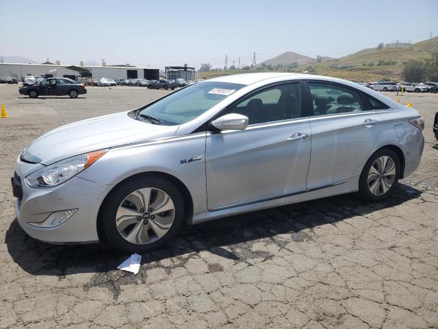 HYUNDAI SONATA HYB 2013 with VIN KMHEC4A47DA073044 - Photo from auction
