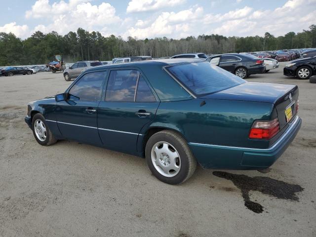 Photo 2 from auction – 1995 MERCEDES-BENZ E 320 BASE with VIN WDBEA32E0SC258189