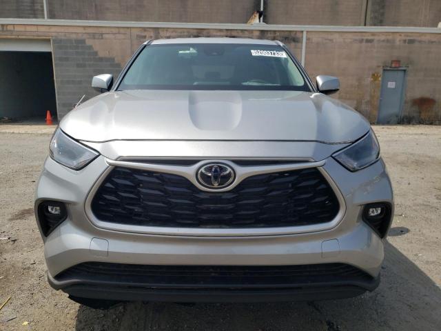 Zdjęcie 5 z aukcji – 2023 TOYOTA HIGHLANDER z VIN 5TDKDRBH9PS017276