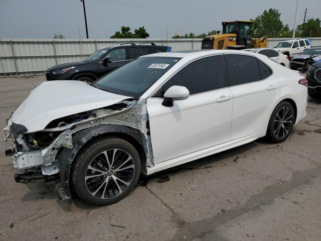 TOYOTA CAMRY SE 2020 with VIN 4T1J31AK6LU542889 - Photo from auction