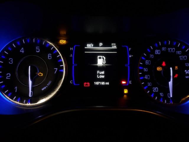Photo 9 from auction – 2015 CHRYSLER 200 LIMITE with VIN 1C3CCCAB6FN745647