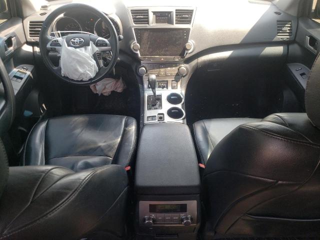 Photo 8 from auction – 2013 TOYOTA HIGHLANDER with VIN 5TDBK3EH1DS218230