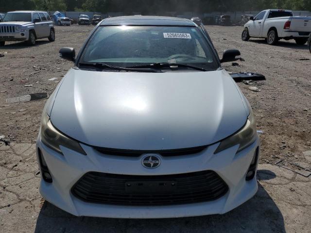 Photo 5 from auction – 2016 TOYOTA SCION TC with VIN JTKJF5C71GJ014625