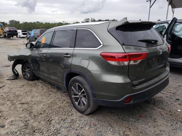 Photo 2 from auction – 2018 TOYOTA HIGHLANDER with VIN 5TDKZRFH5JS273238