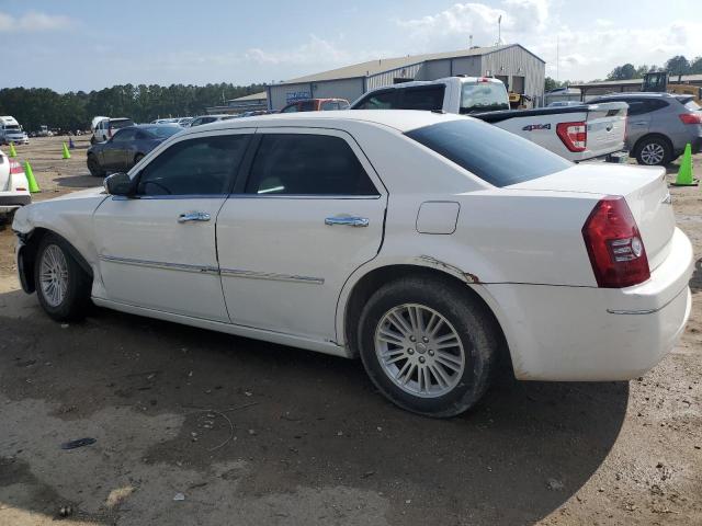 Photo 2 from auction – 2010 CHRYSLER 300 TOURIN with VIN 2C3CA5CV1AH167483