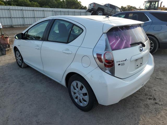 Photo 2 from auction – 2013 TOYOTA PRIUS C with VIN JTDKDTB31D1053442