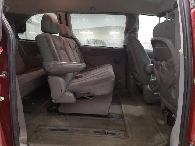 Photo 11 from auction – 2005 CHRYSLER TOWN & COU with VIN 1C4GP45R25B352131