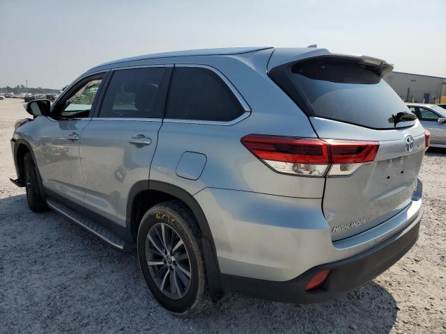 Photo 2 from auction – 2019 TOYOTA HIGHLANDER with VIN 5TDKZRFH1KS558293
