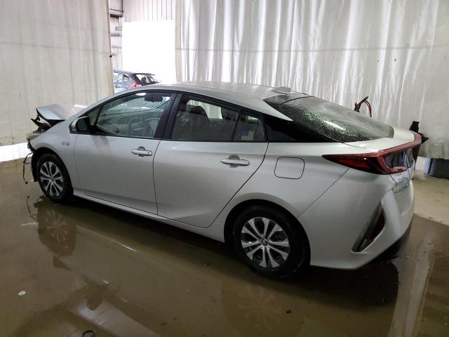 Photo 2 from auction – 2021 TOYOTA PRIUS PRIM with VIN JTDKAMFP0M3183602